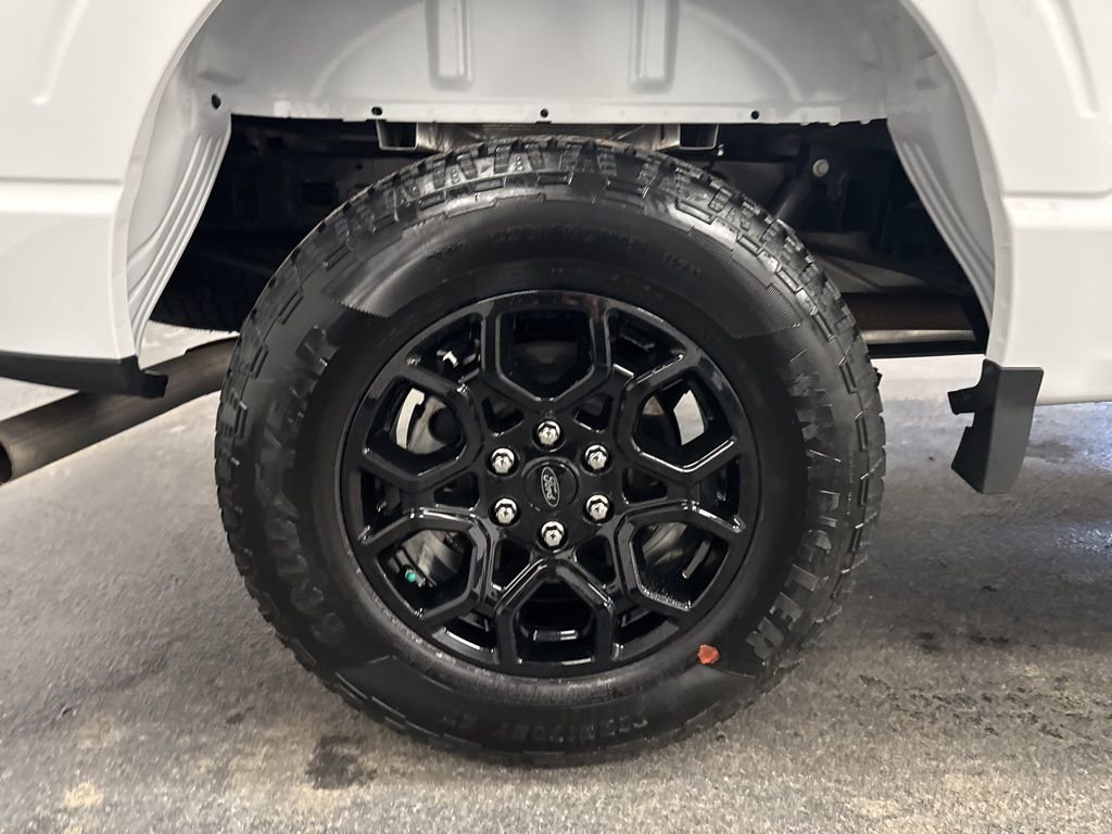 Used 2025 Ford F150 XLT w/ Equipment Group 302A MID image 15