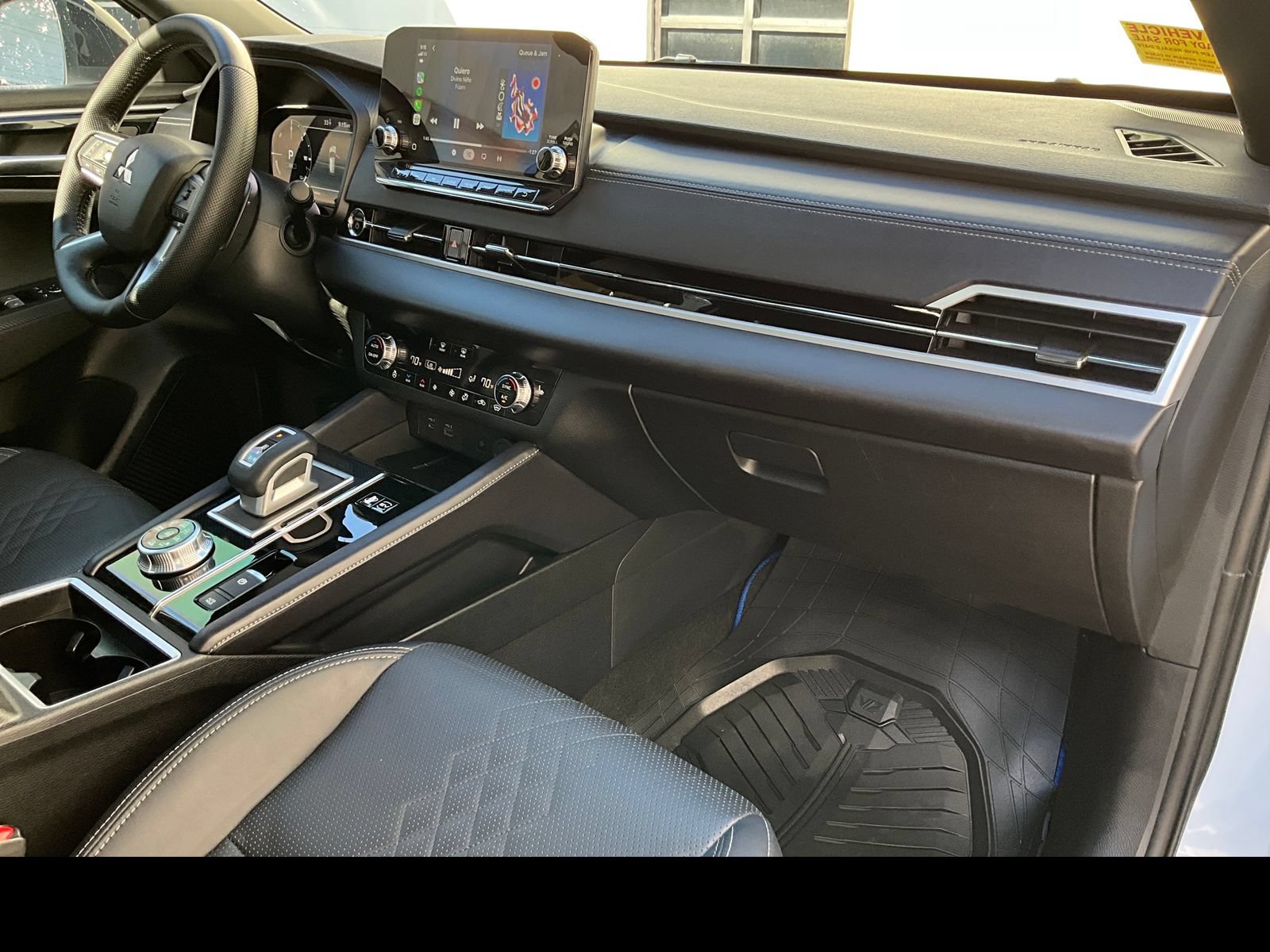 Used 2025 Mitsubishi Outlander SEL Black Edition AWD/4WD image 9