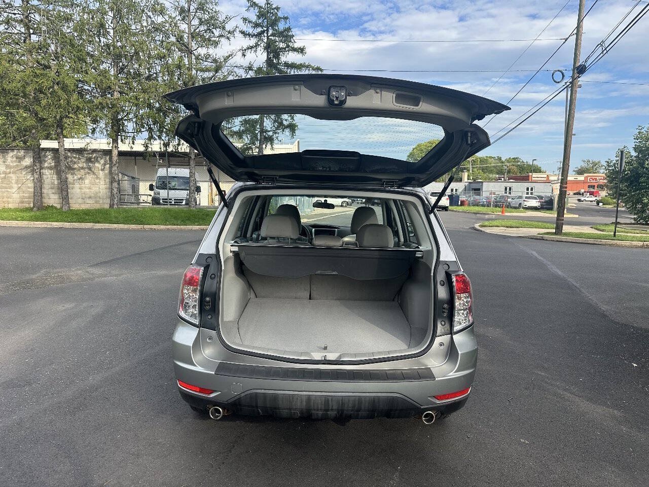 Used 2009 Subaru Forester 2.5X w/ Popular Equipment Group 1A AWD/4WD image 6