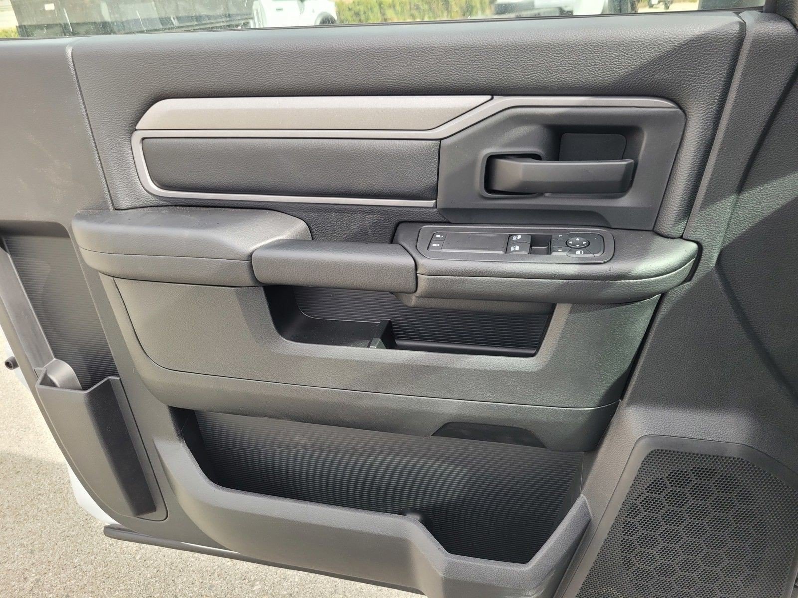 New 2026 RAM 5500 Tradesman AWD/4WD image 24