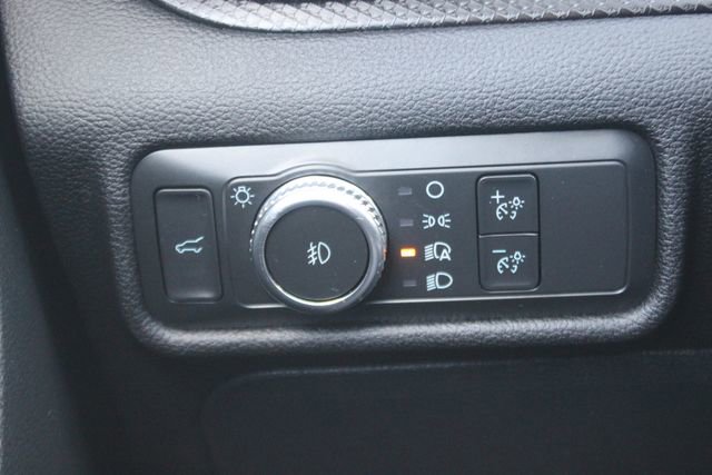 Used 2022 Ford Explorer ST w/ ST Street Pack AWD/4WD image 18