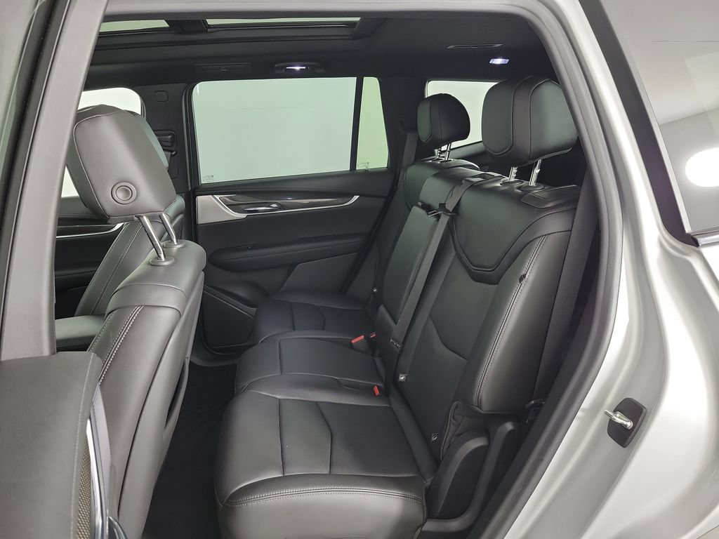 Used 2020 Cadillac XT6 Sport AWD/4WD image 12
