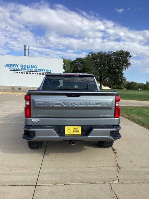 Used 2021 Chevrolet Silverado 1500 Custom AWD/4WD image 4