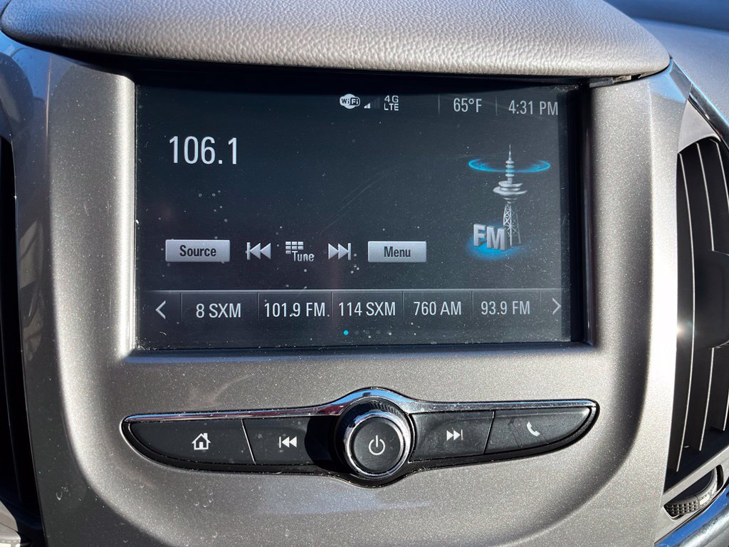 Used 2018 Chevrolet Cruze LT w/ Convenience Package FWD image 16