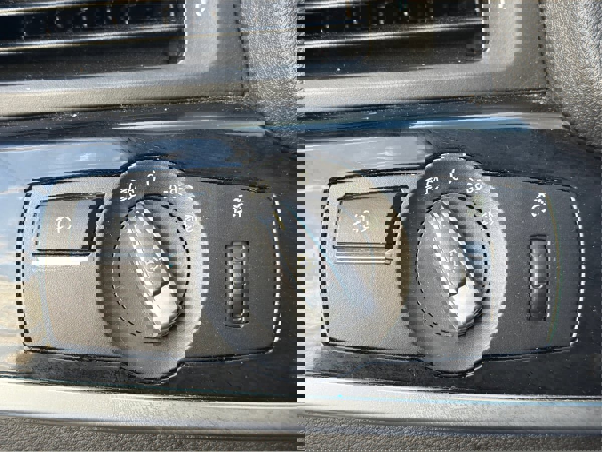 Used 2017 BMW X4 M40i image 17