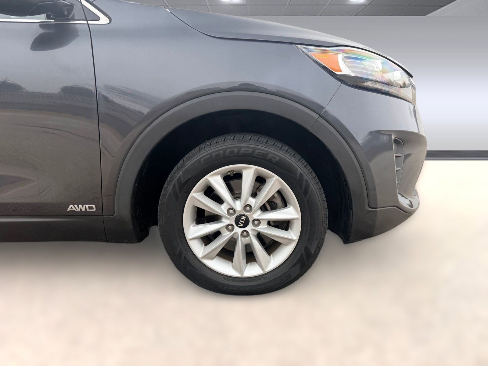 Used 2019 Kia Sorento LX V6 image 9