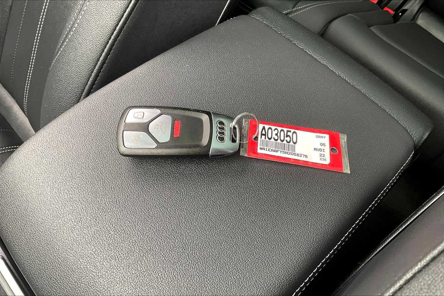 Used 2022 Audi Q5 2.0T Premium Plus w/ Premium Plus Package image 31