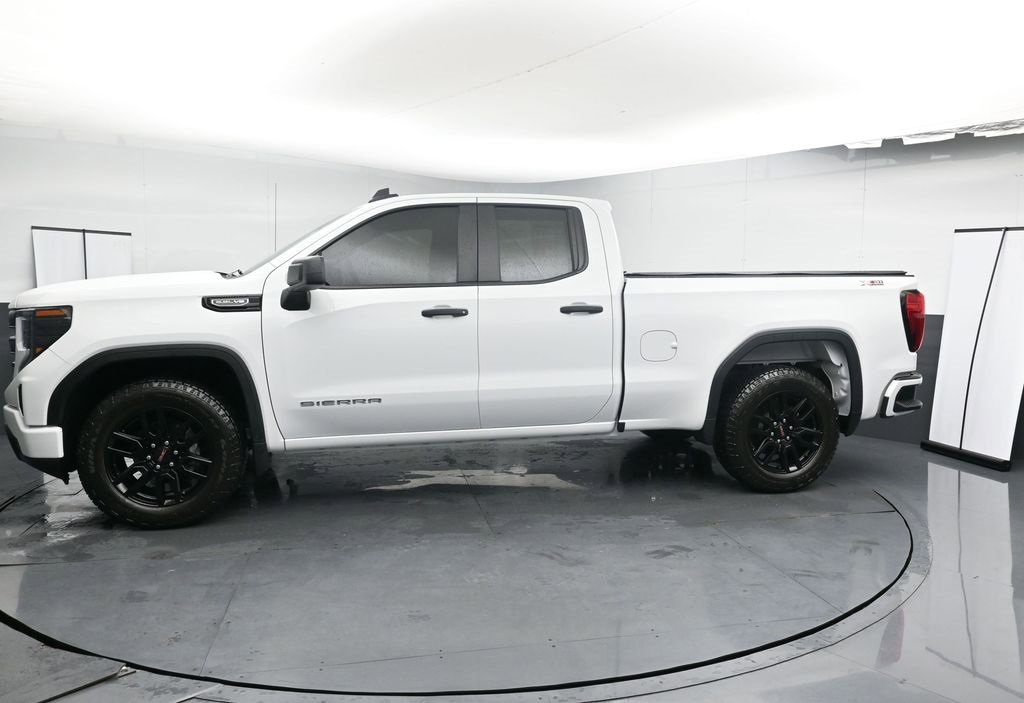 Used 2025 GMC Sierra 1500 Pro w/ Graphite Edition image 5