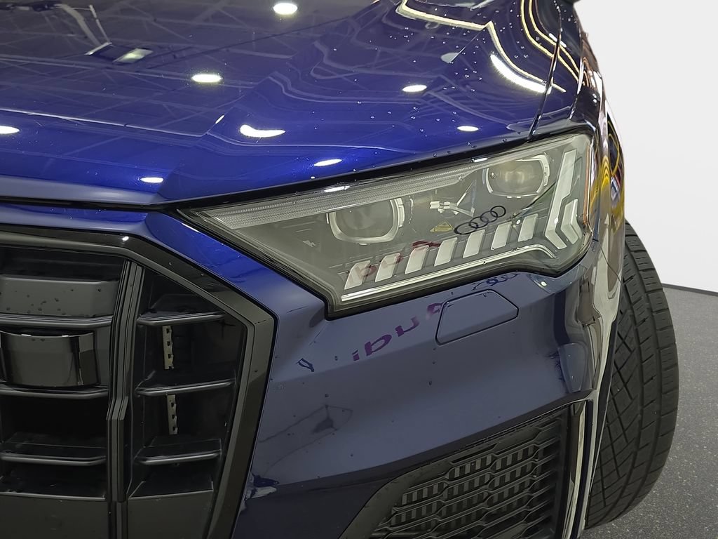 Used 2023 Audi SQ7 Prestige w/ Sport Package AWD/4WD image 31