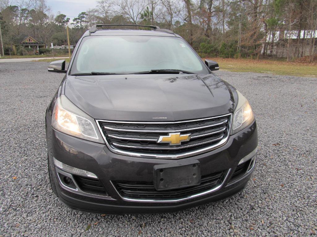 Used 2013 Chevrolet Traverse LT image 9
