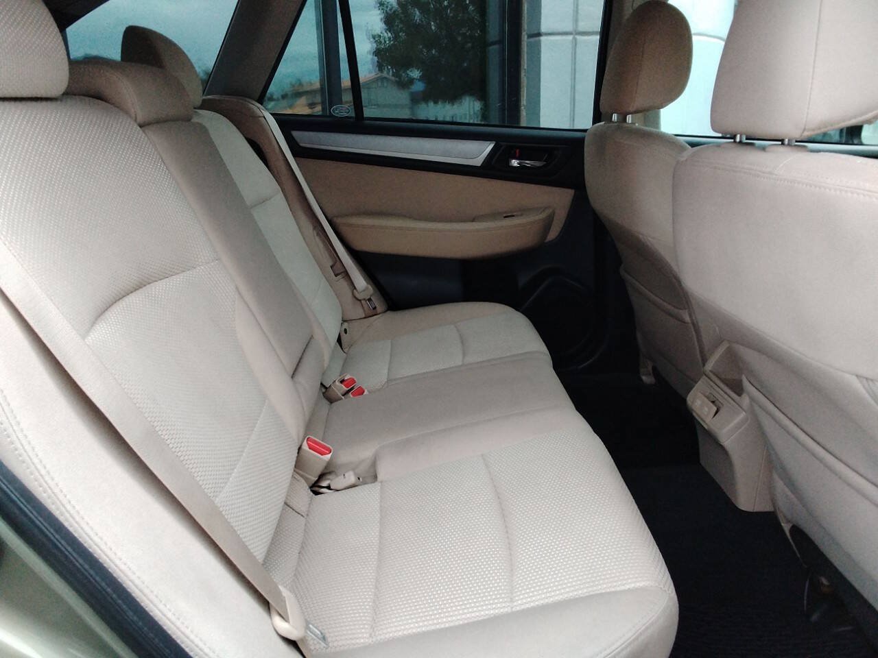 Used 2019 Subaru Outback 2.5i Premium AWD/4WD image 12