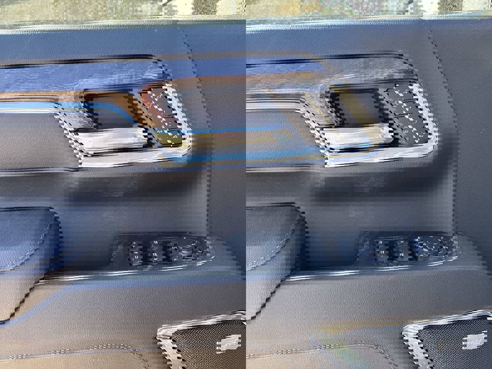 New 2026 Chevrolet Silverado 3500 LTZ w/ LTZ Plus Package image 16