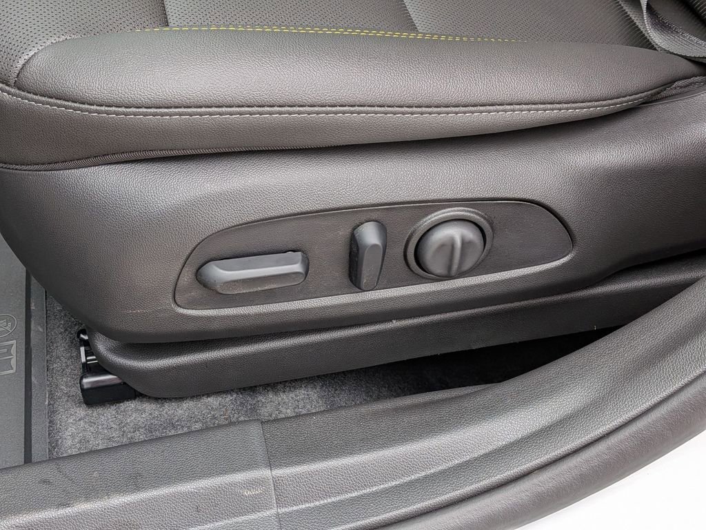 New 2026 Chevrolet Trax ACTIV w/ Driver Confidence Package FWD image 14