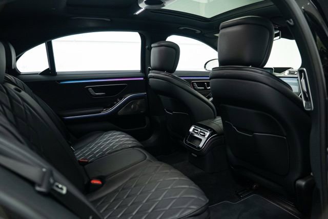 Used 2022 Mercedes-Benz S 580 4MATIC Sedan image 11