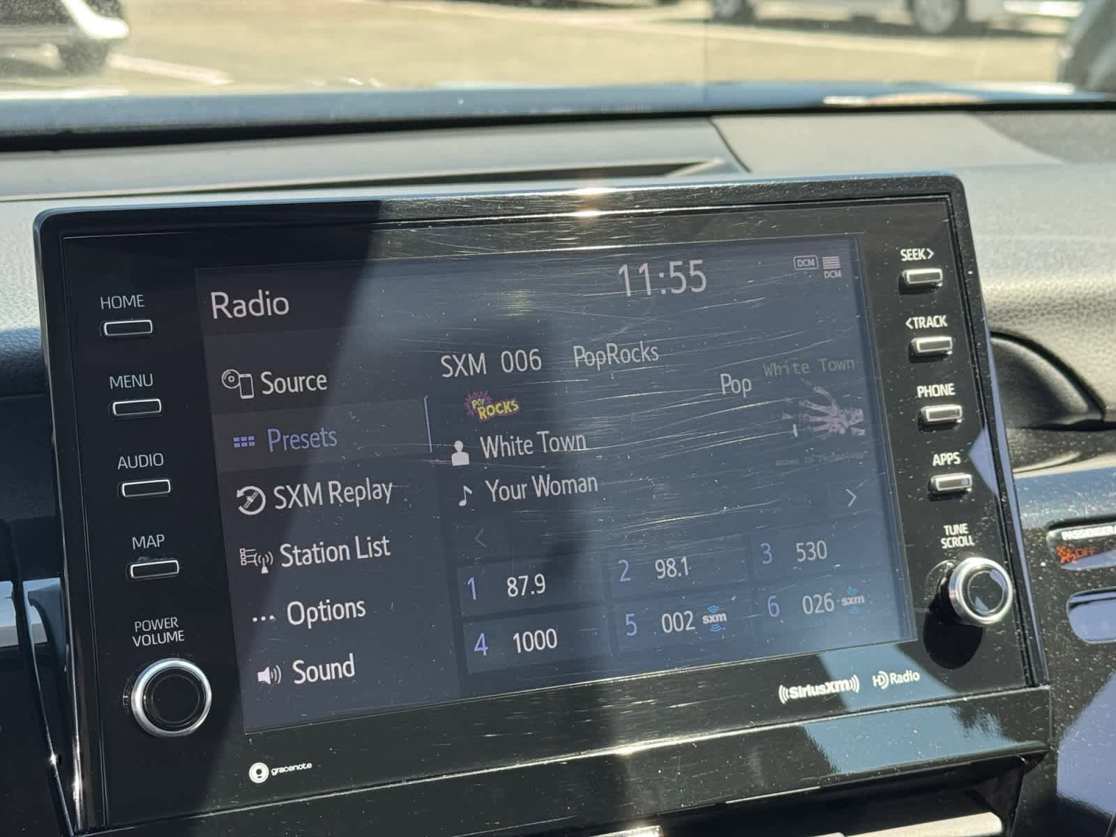 Used 2024 Toyota Camry XSE FWD image 5