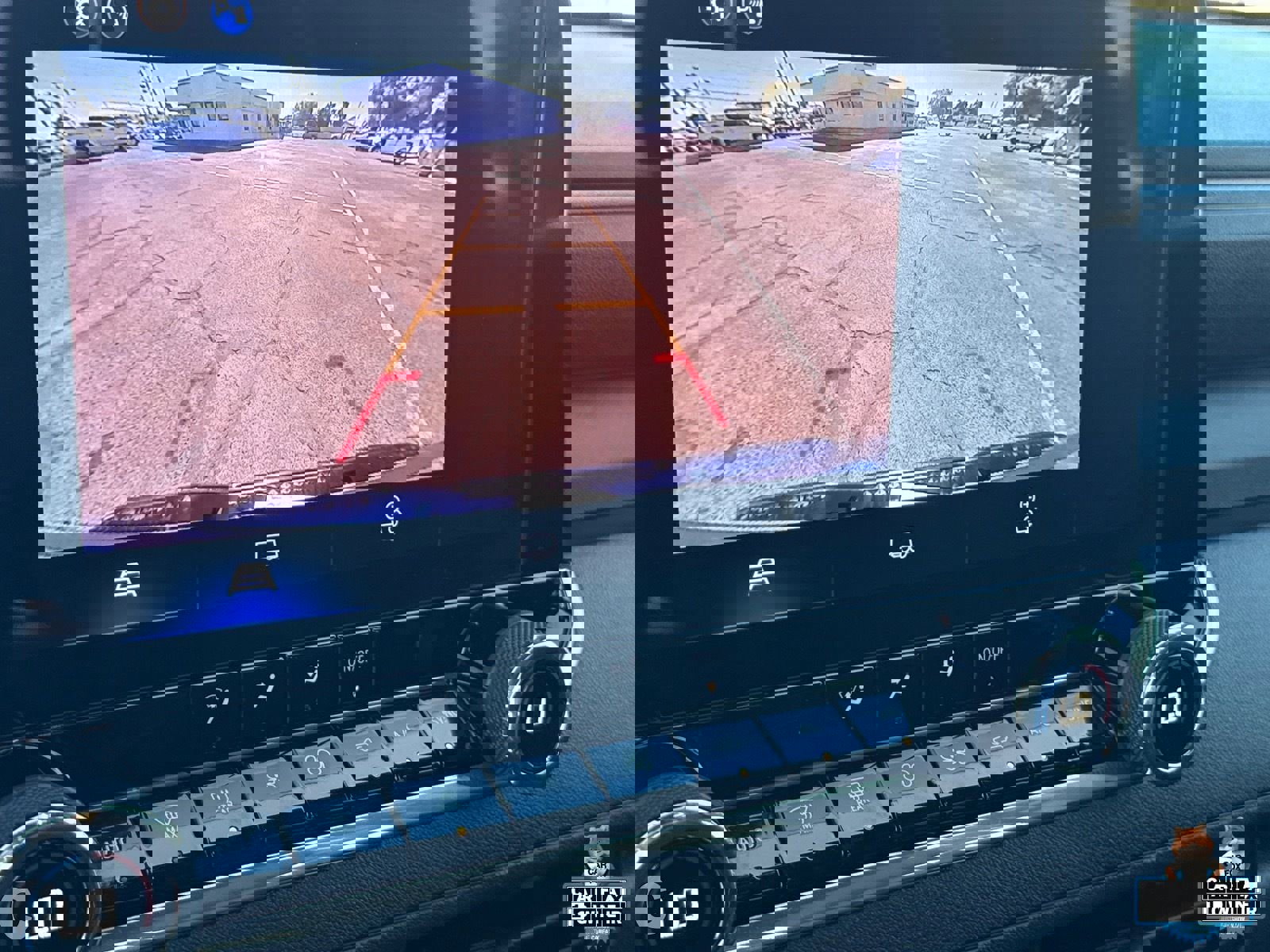 Certified 2025 Chevrolet Colorado Trail Boss w/ LPO, Tailgate Decal Package image 23