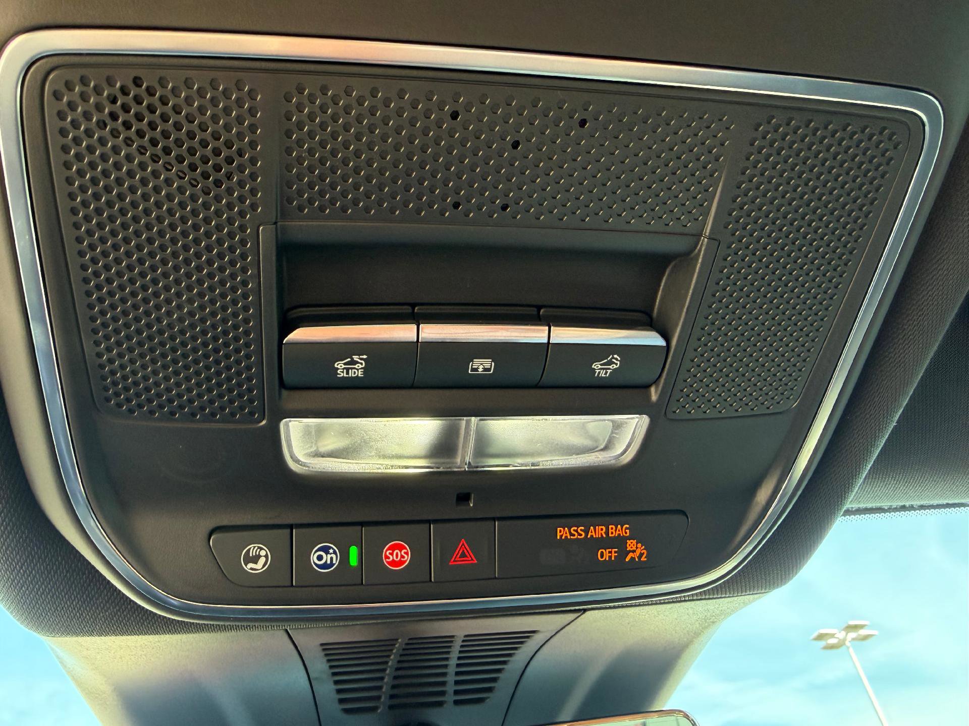 Certified 2025 Chevrolet Blazer EV SS image 33