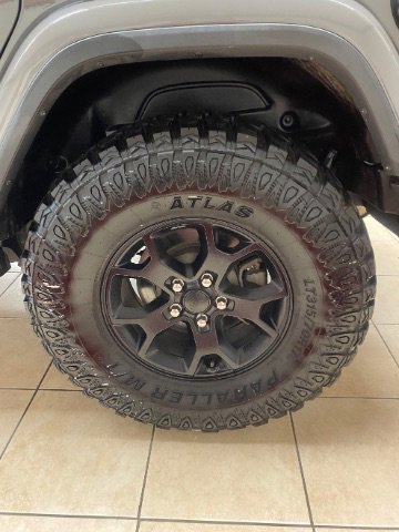 Used 2019 Jeep Wrangler Unlimited Sahara w/ Quick Order Package 24M Moab image 39