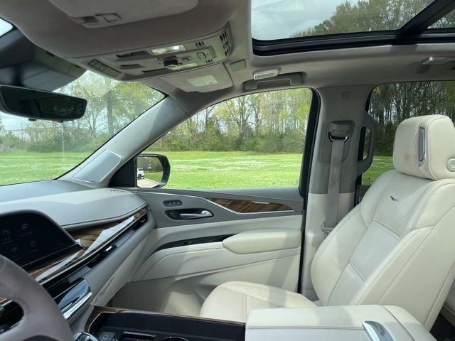 Certified 2023 Cadillac Escalade ESV Premium Luxury Platinum RWD image 20