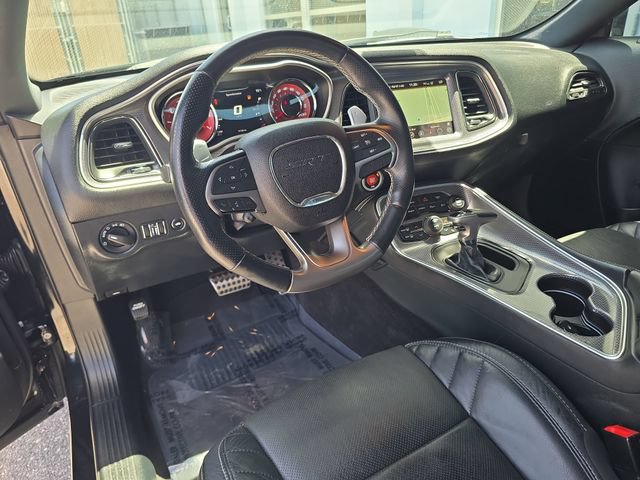 Used 2017 Dodge Challenger SRT Hellcat RWD image 12