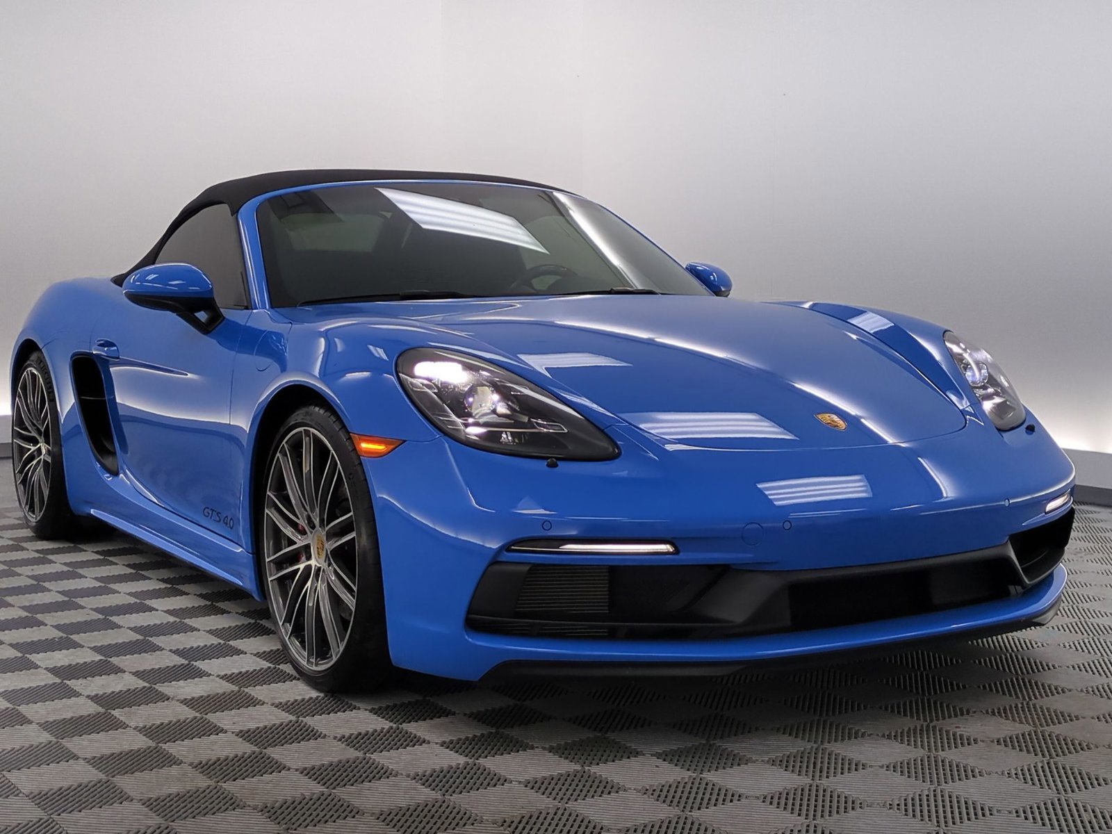 Certified 2024 Porsche 718 Boxster GTS RWD image 7