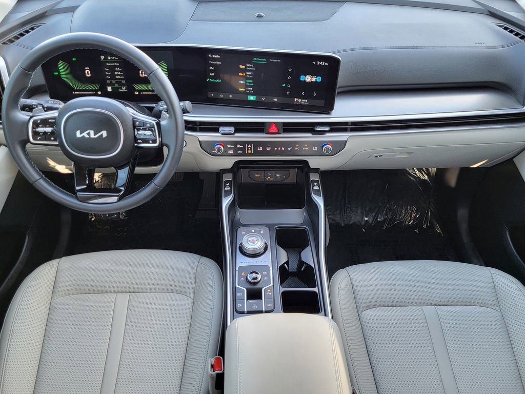 Used 2025 Kia Sorento EX w/ EX Panoramic Sunroof Package image 16