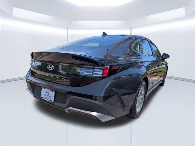 Used 2026 Hyundai Sonata SE FWD image 3
