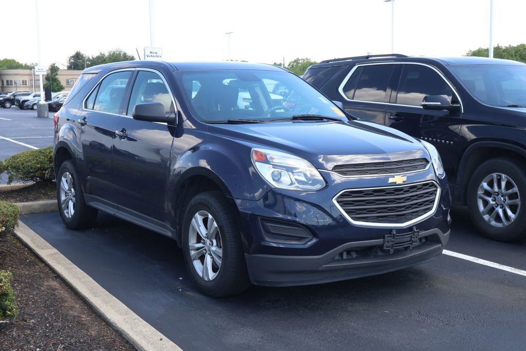 Used 2017 Chevrolet Equinox LS FWD image 3