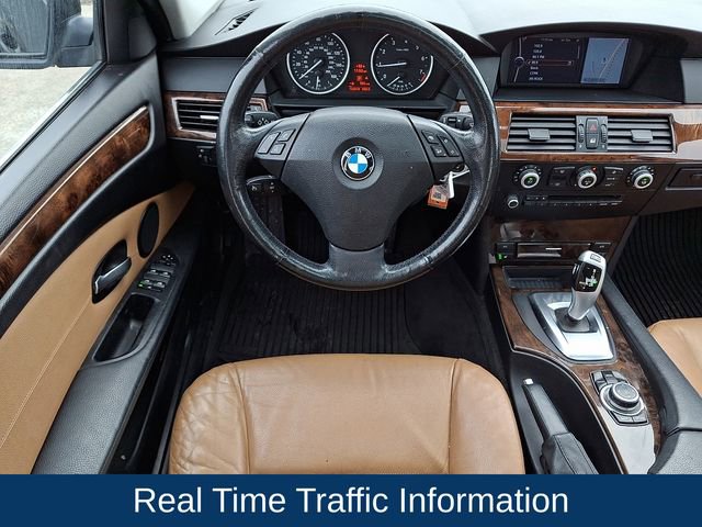 Used 2010 BMW 528i xDrive Sedan image 3