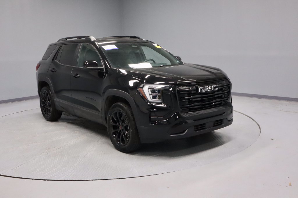 Used 2026 GMC Terrain Elevation w/ Elevation Premium Package