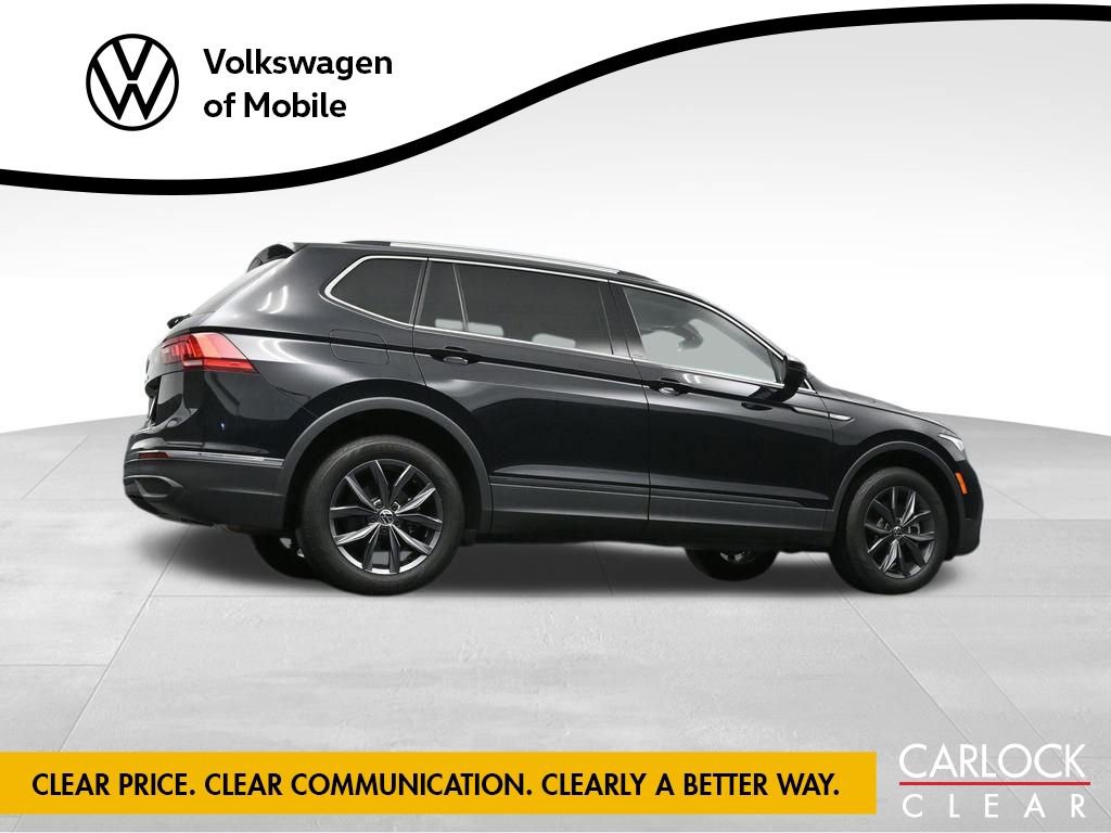 Used 2022 Volkswagen Tiguan SE image 32