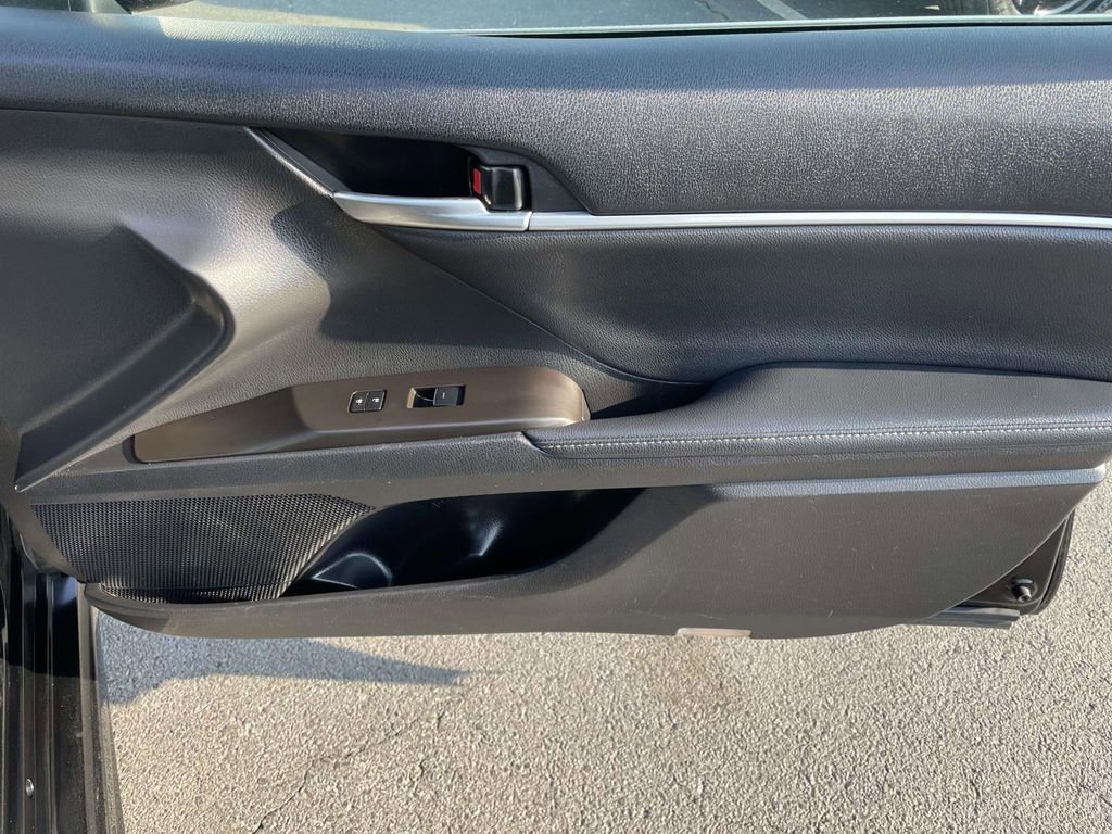 Used 2023 Toyota Camry XSE image 47