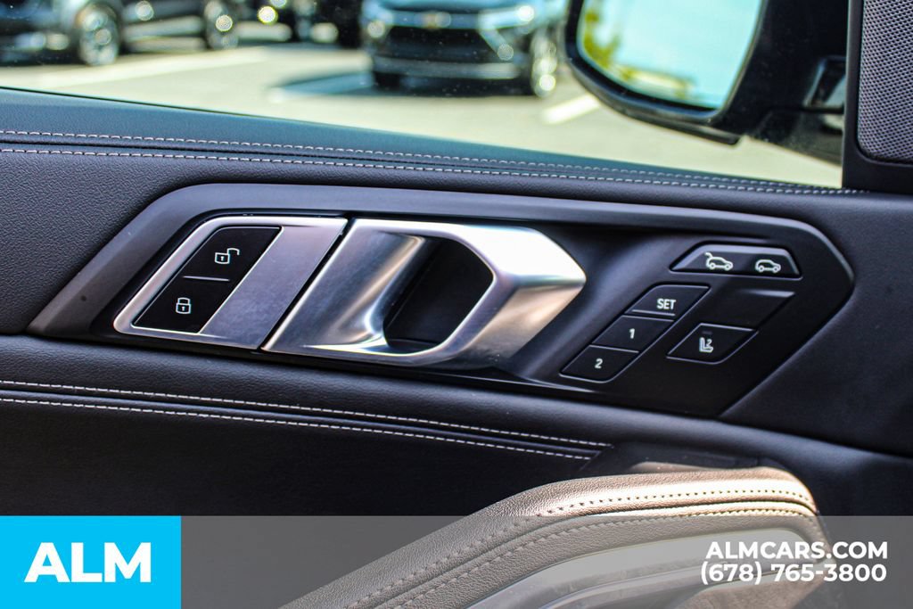 Used 2024 BMW X6 M60i AWD/4WD image 38