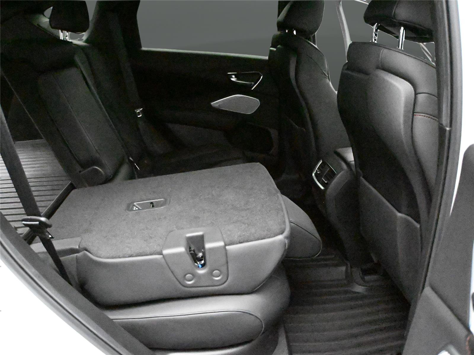 Certified 2025 Acura RDX A-Spec image 23