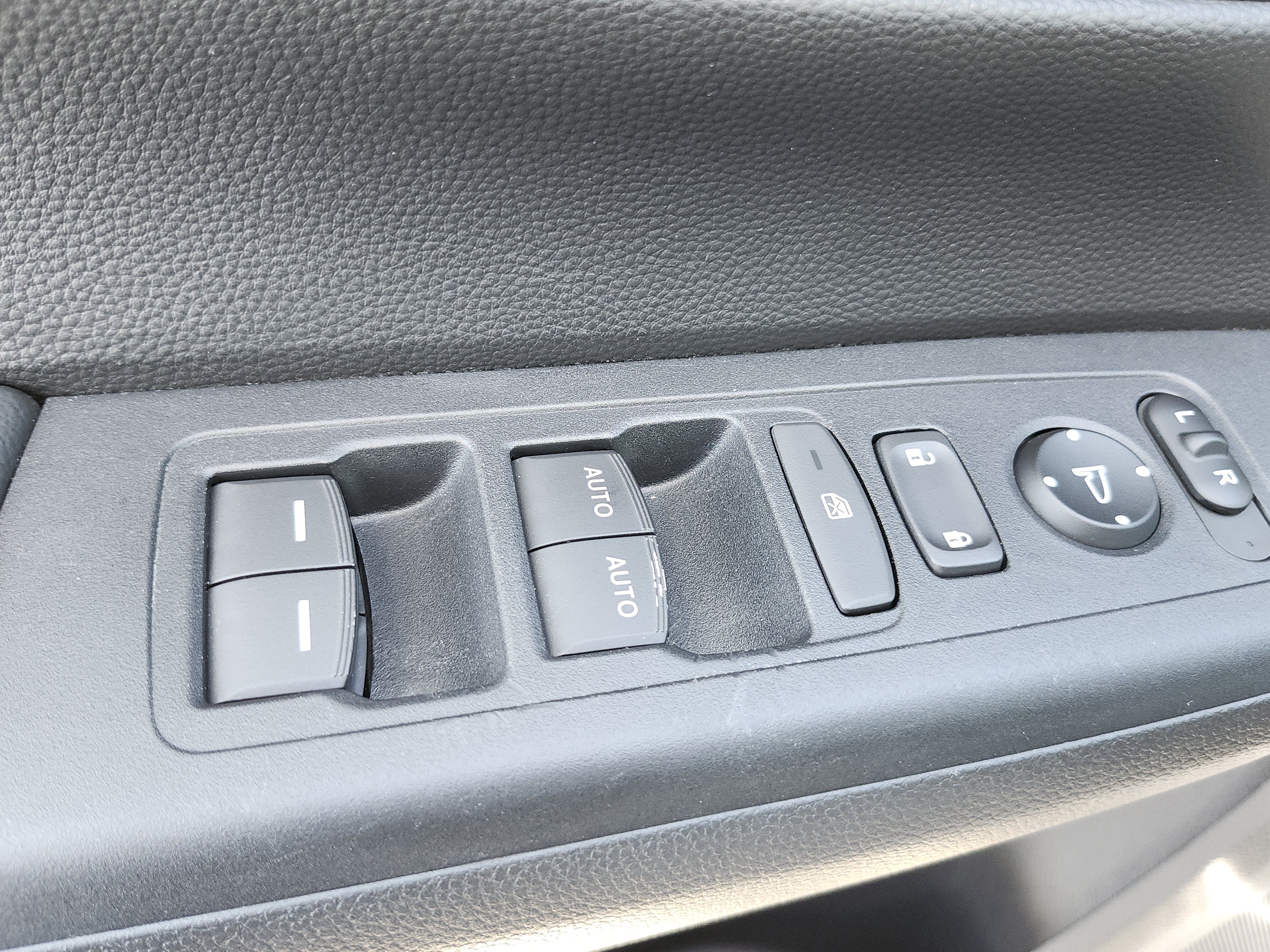 Used 2024 Honda CR-V Sport image 20