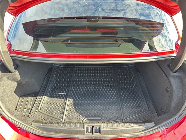 Used 2017 Alfa Romeo Giulia Ti w/ TI 19" Sport Package image 30