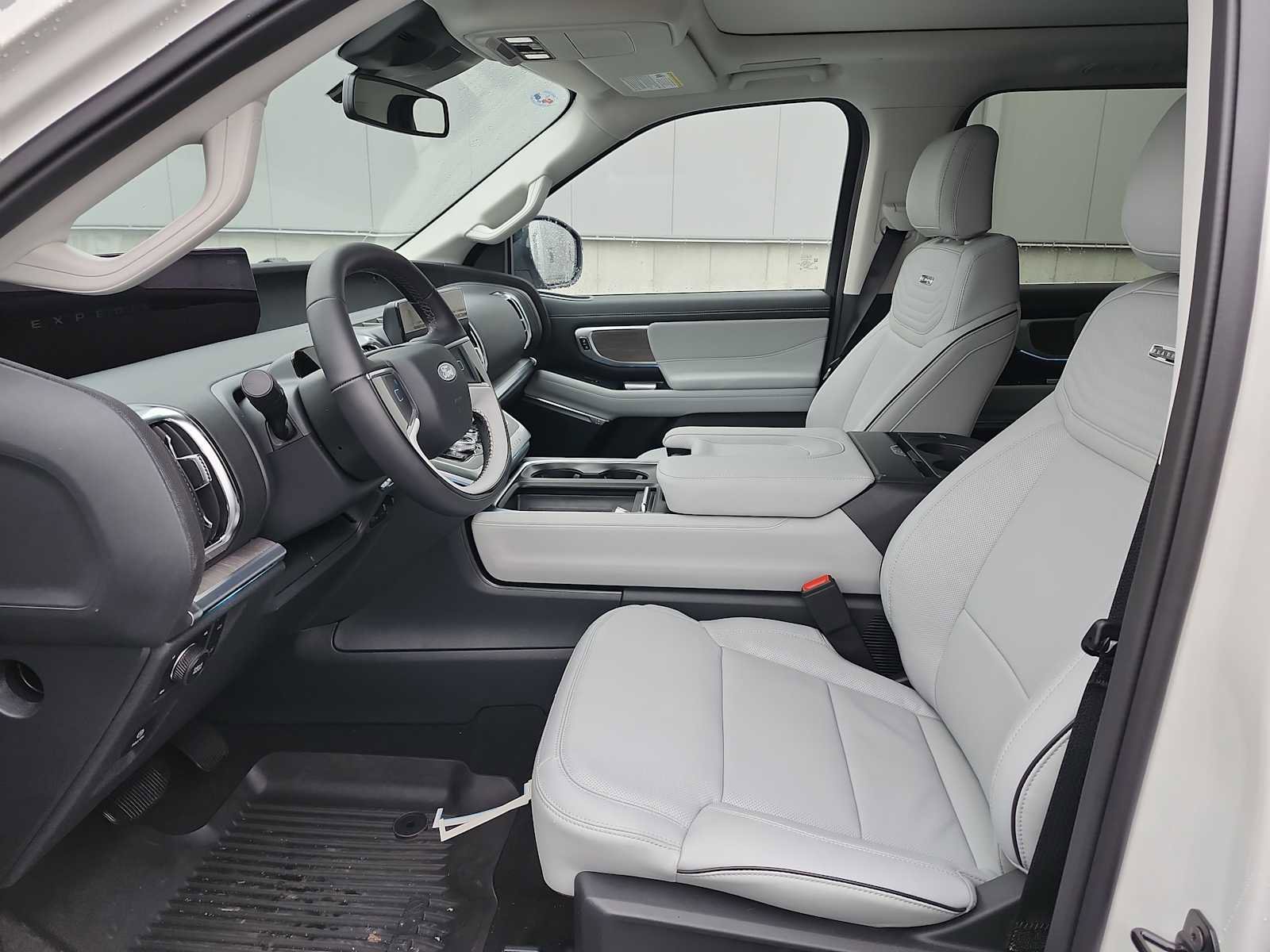 New 2025 Ford Expedition Max Platinum w/ Platinum Ultimate Package image 11