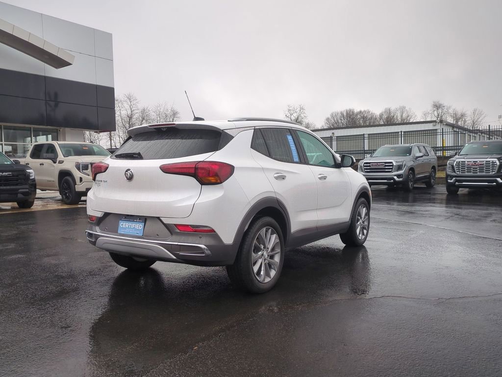 Certified 2022 Buick Encore GX Essence w/ Advanced Technology Package AWD/4WD image 5