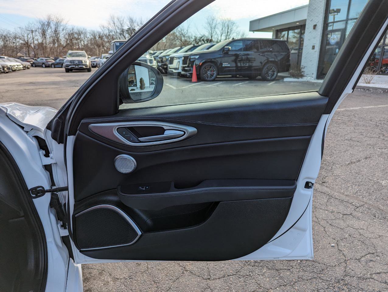 Used 2022 Alfa Romeo Giulia Veloce image 27