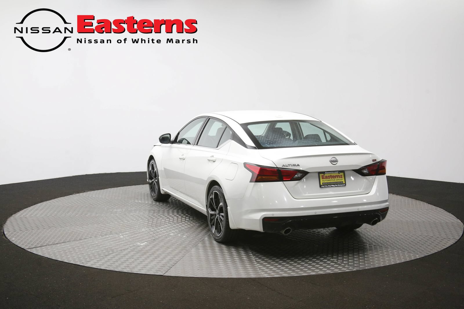 Used 2025 Nissan Altima 2.5 SR FWD image 64