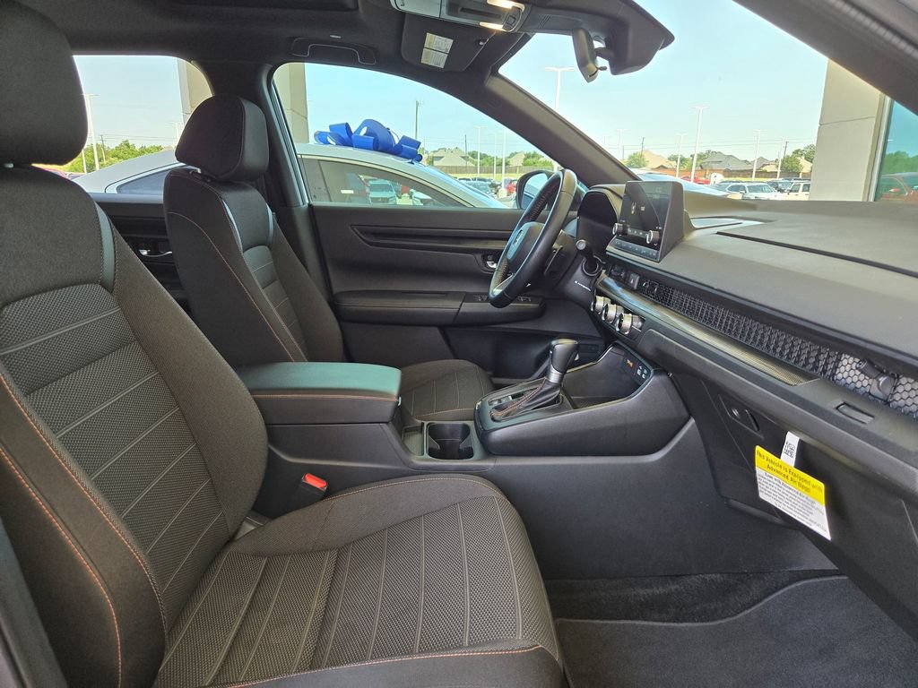 Used 2025 Honda CR-V Sport image 25