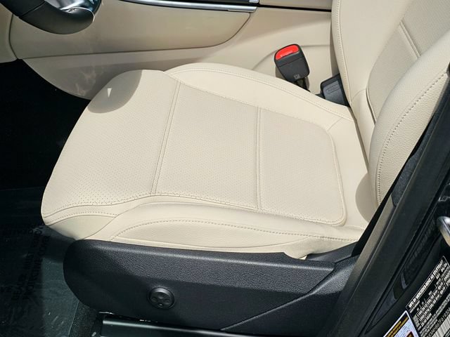 New 2026 Mercedes-Benz GLC 300 4MATIC image 17