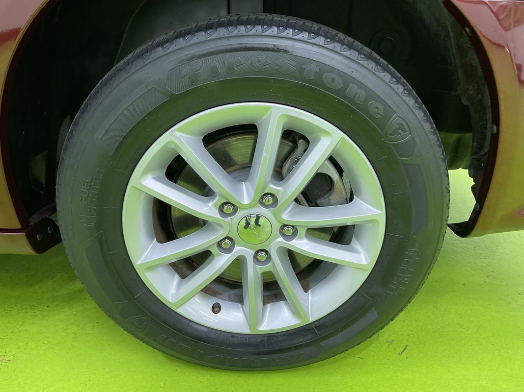 Used 2018 Dodge Grand Caravan SXT image 15