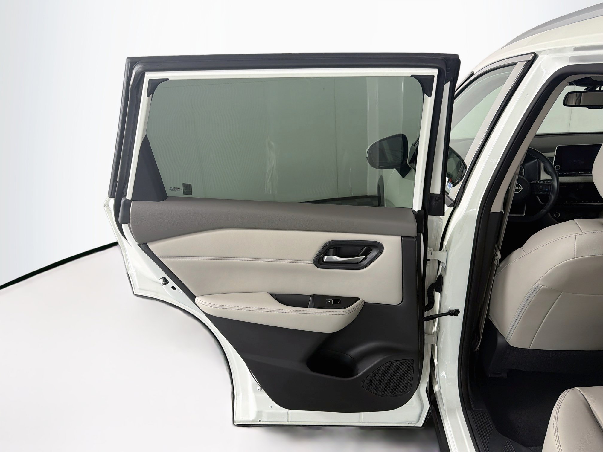 Used 2023 Nissan Rogue SL FWD image 26