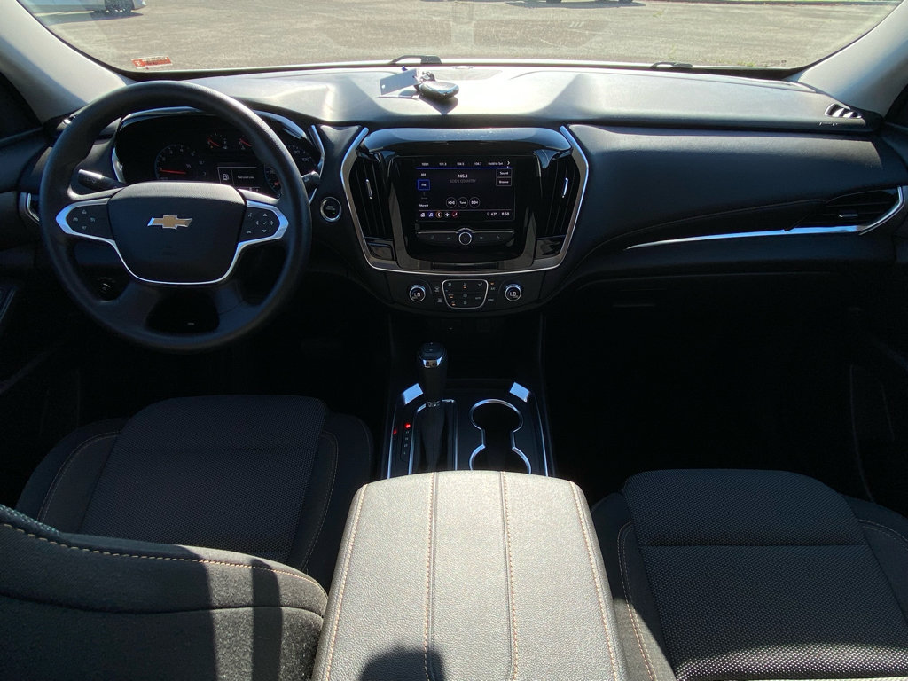 Used 2020 Chevrolet Traverse LS FWD image 14