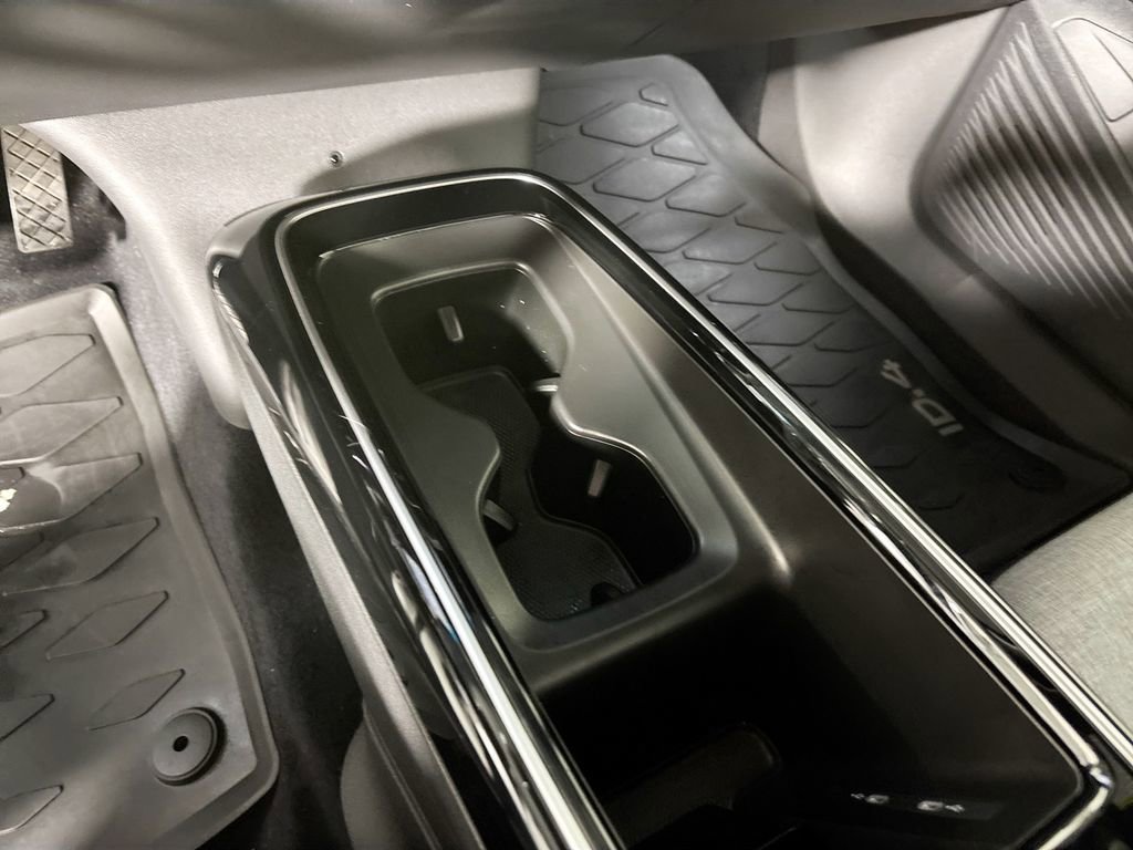 Certified 2024 Volkswagen ID.4 2WD image 15