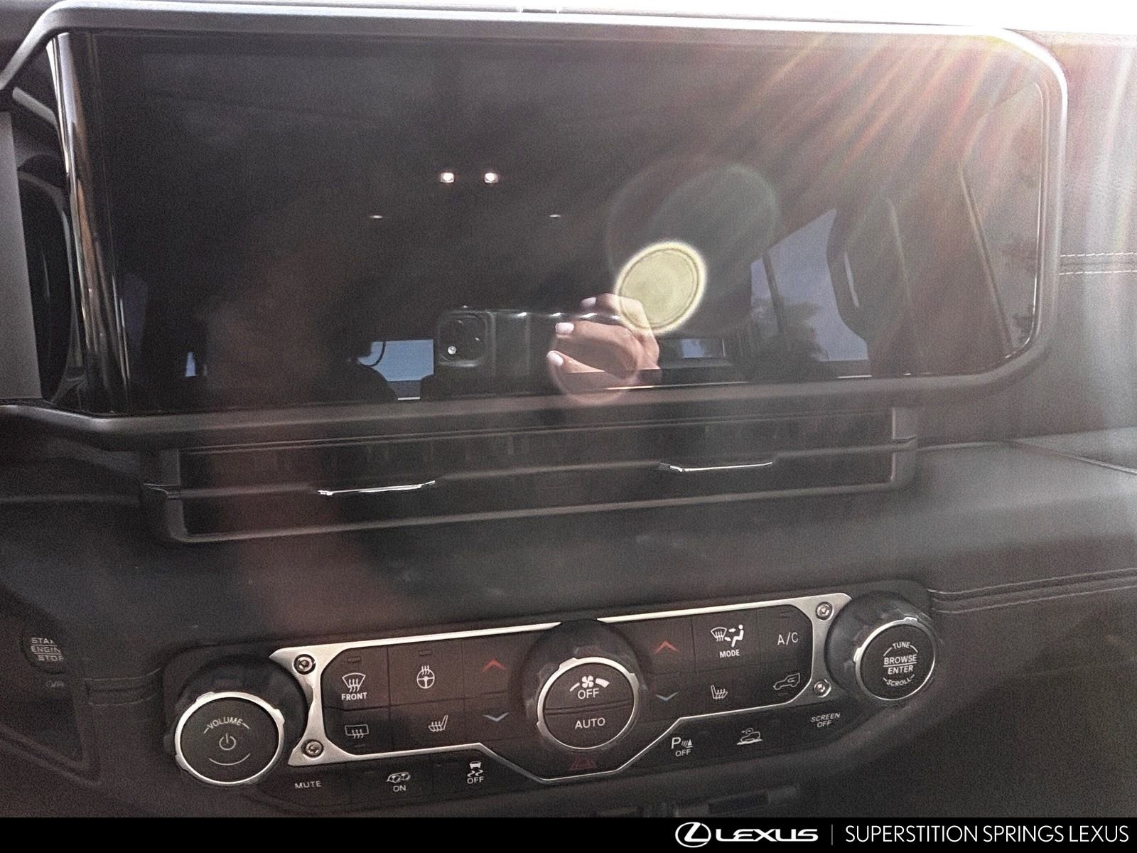 Used 2025 Jeep Wrangler Rubicon 392 image 7