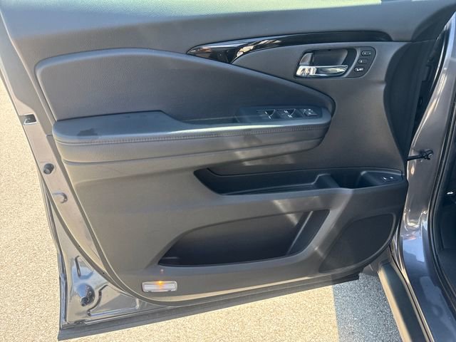 Certified 2022 Honda Pilot Touring image 9