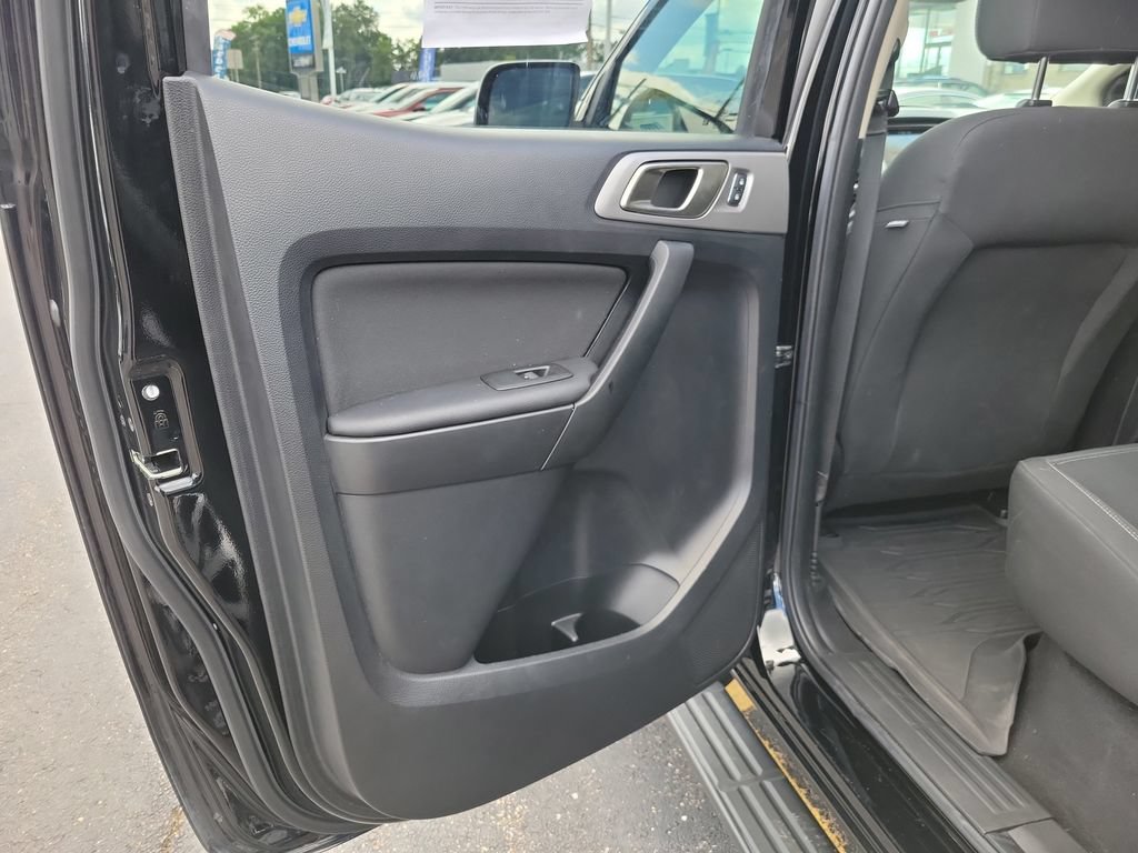 Used 2019 Ford Ranger XLT w/ Equipment Group 302A Luxury AWD/4WD image 18