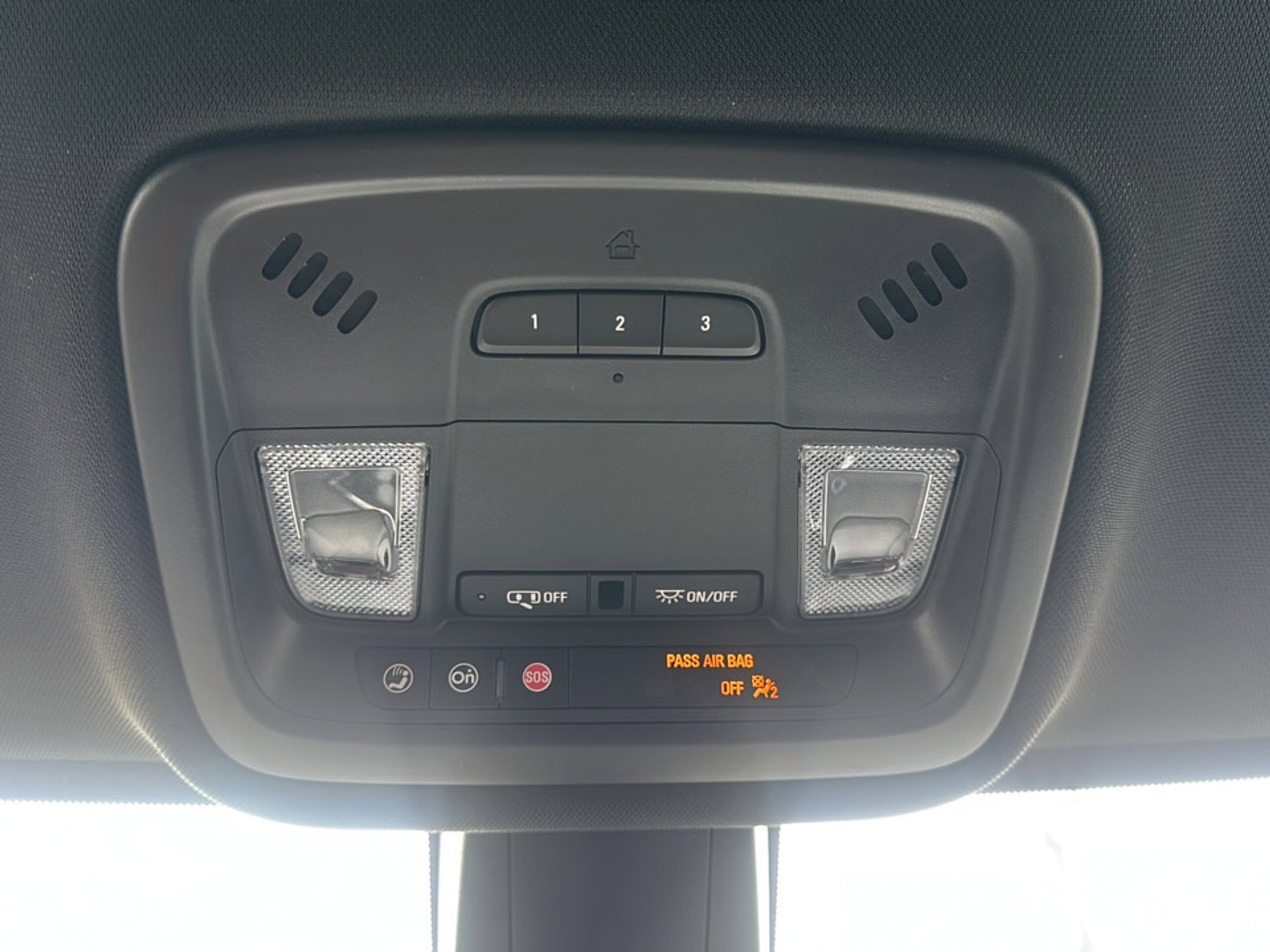 Certified 2023 Chevrolet Traverse LT AWD/4WD image 43